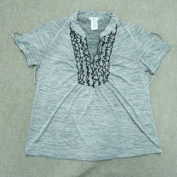 Halo Tops - Halo Blouse Women Size Medium Gray Black Ruffle V-Neck‎ Short Sleeve Tie Back